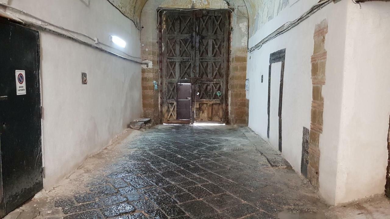 Bed and Breakfast Il Miracolo Neapel Exterior foto